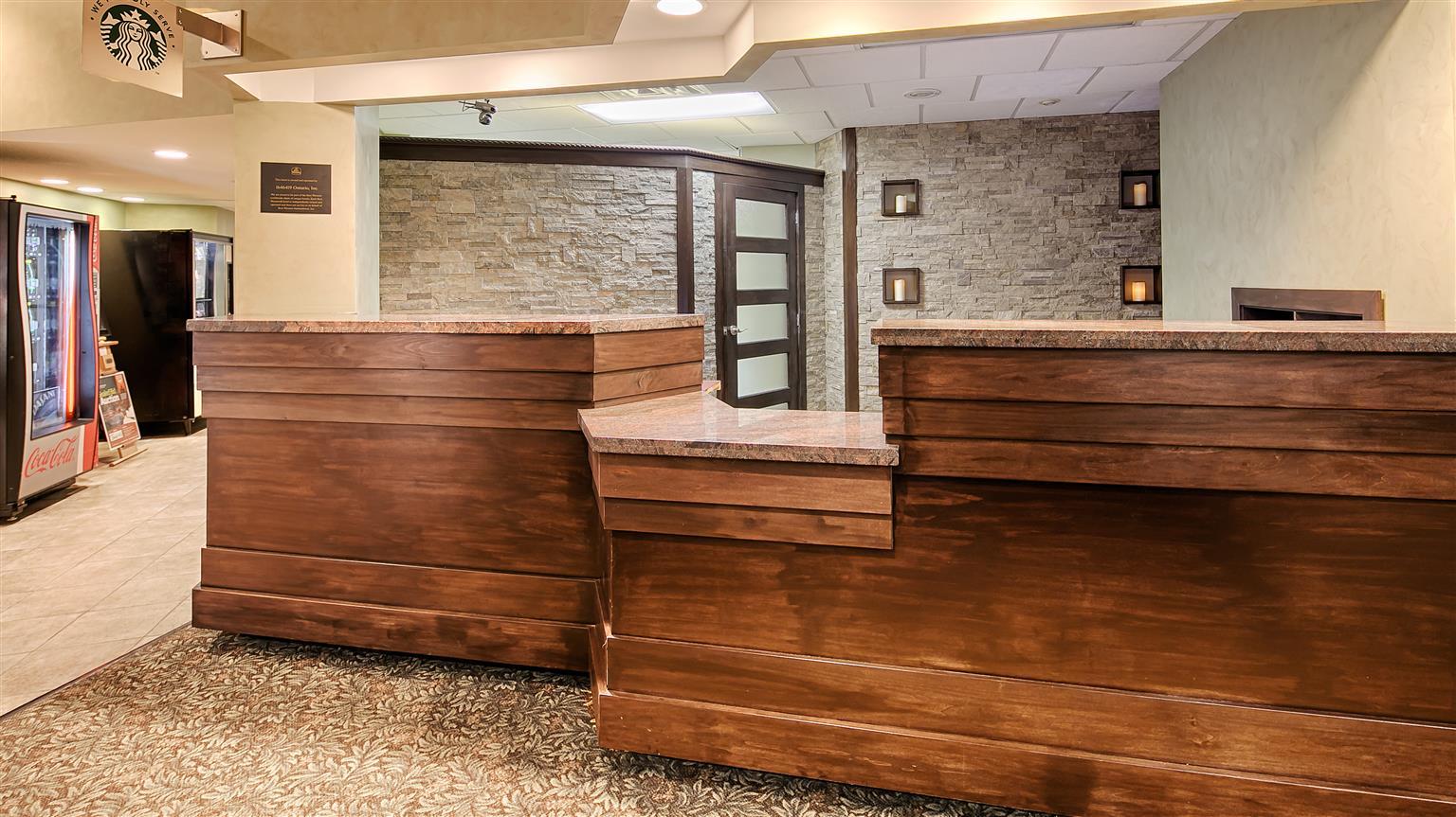 Hotel Western Mariposa & Conference Centre 3*
