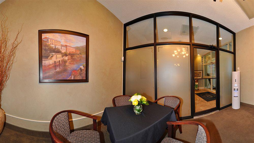 Hotel Western Mariposa & Conference Centre Orillia